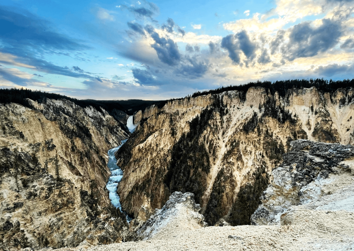 how to start a travel agency in wyoming